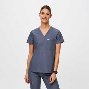 Figs Heather Denim Catarina One Pocket Scrub Top, Size Large